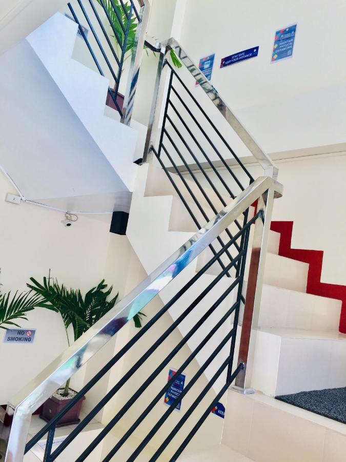 Jprime Apartelle Tuguegarao City Exterior foto
